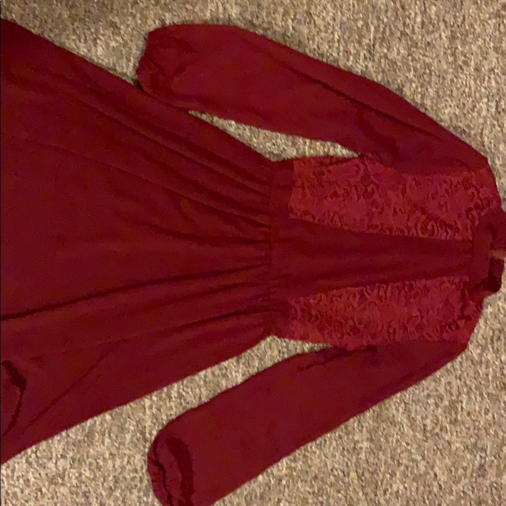 Lace vibes dress